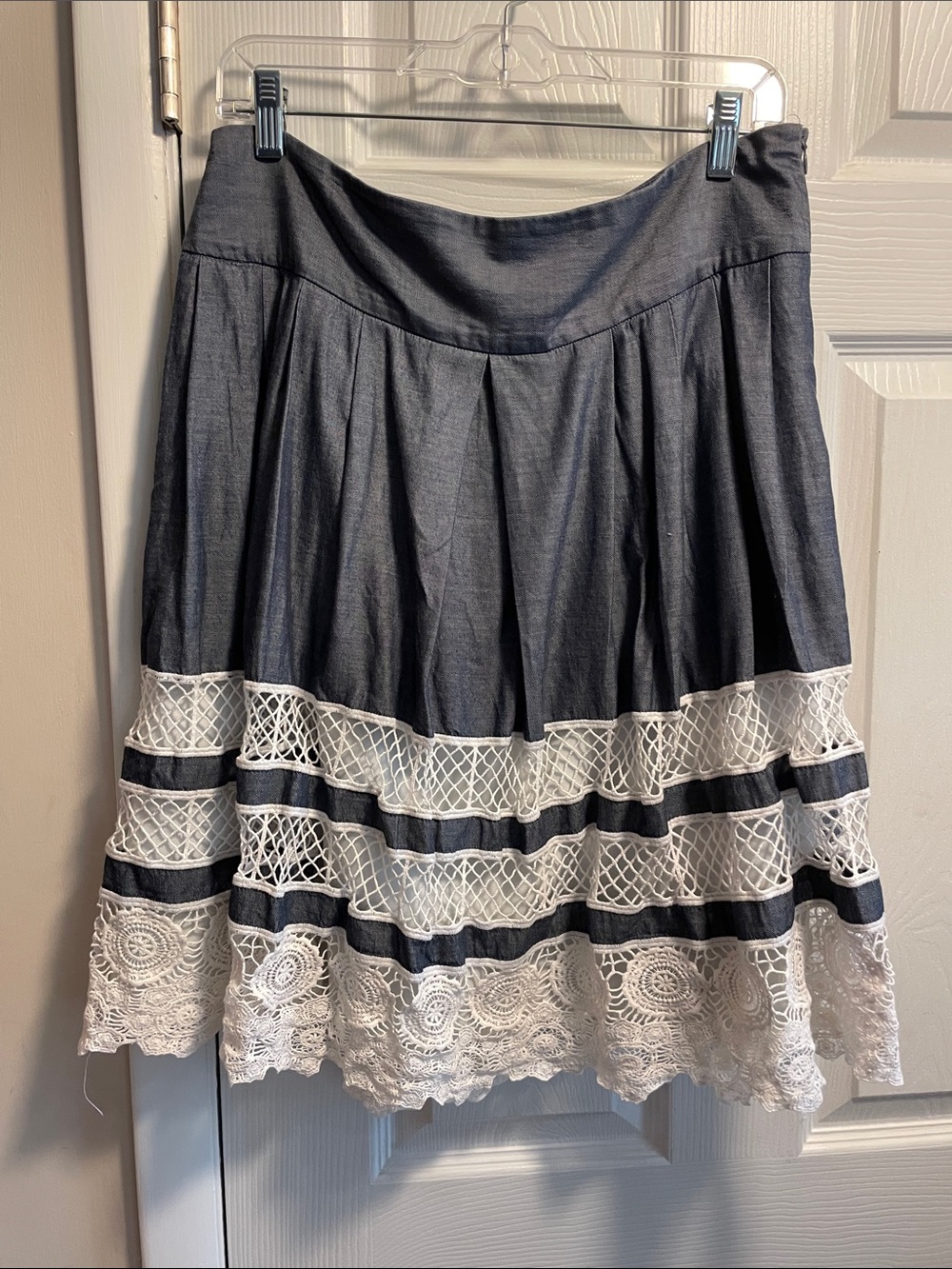 Ann Taylor Navy Blue A-Line Skirt with White Lace Trim